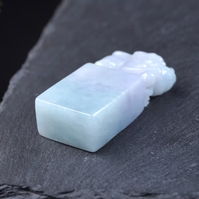 【招財神獸】冰春帶彩翡翠貔貅玉印章 | 天然緬甸翡翠A貨 | 送禮
