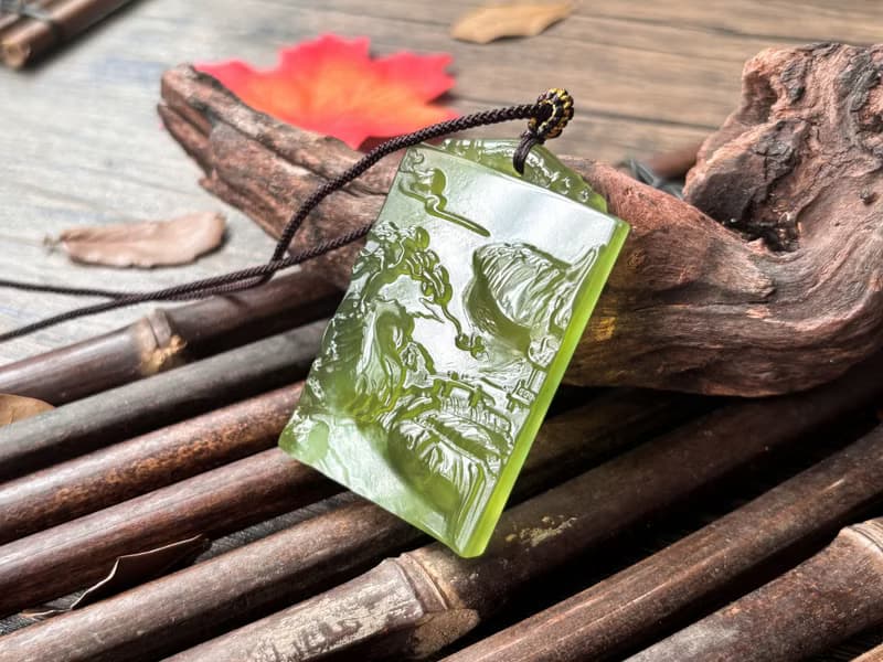 【一物一圖】天然岫玉 青提奶蓋 雕刻山水牌吊墜 手編繩 項鍊