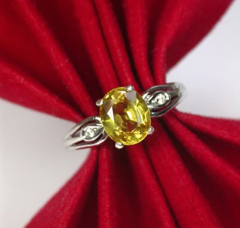 Real 2.08 ct.Genuine yellow sapphier ring silver sterling size 7.0 free resize