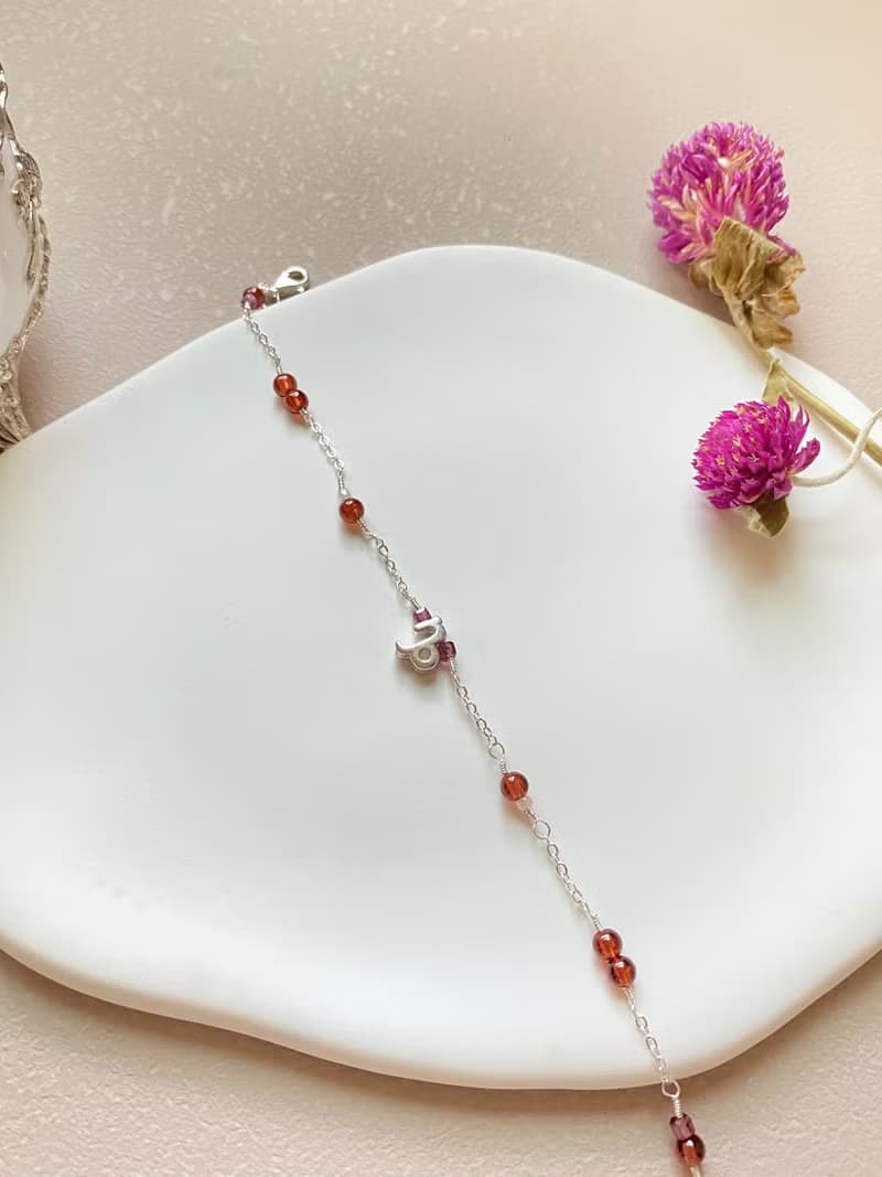【Kimiko手作飾品】 一月誕生石系列 摩羯座橙石榴純銀手鍊