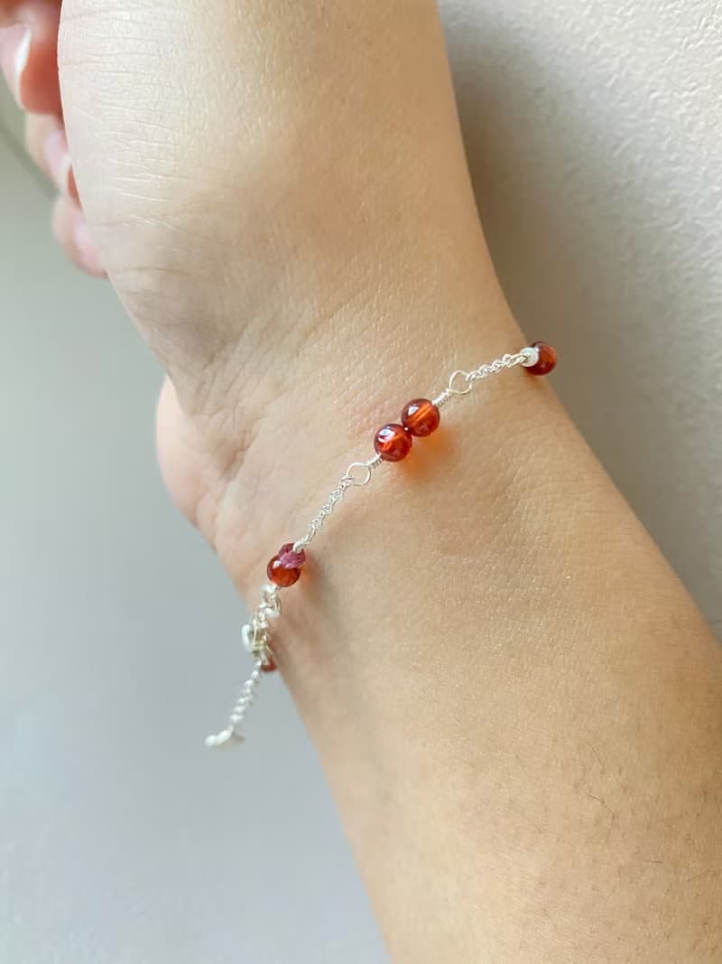 【Kimiko手作飾品】 一月誕生石系列 摩羯座橙石榴純銀手鍊