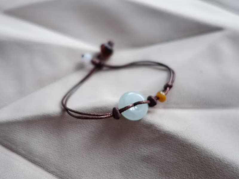 平安扣綠意翡翠結繩手鍊・緬甸玉・天然石・瑪瑙