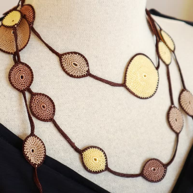 レース編みの180cmラリエット【ドロップ】チョコバナナ