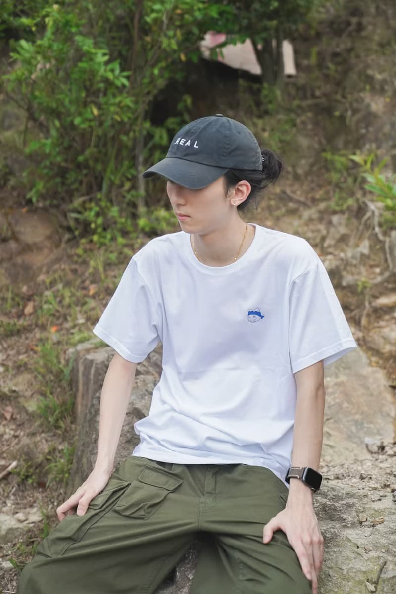 祭典貓 未來還未來 - 白 朝氣藍 Tee T-Shirt  【 情人節 生日 】