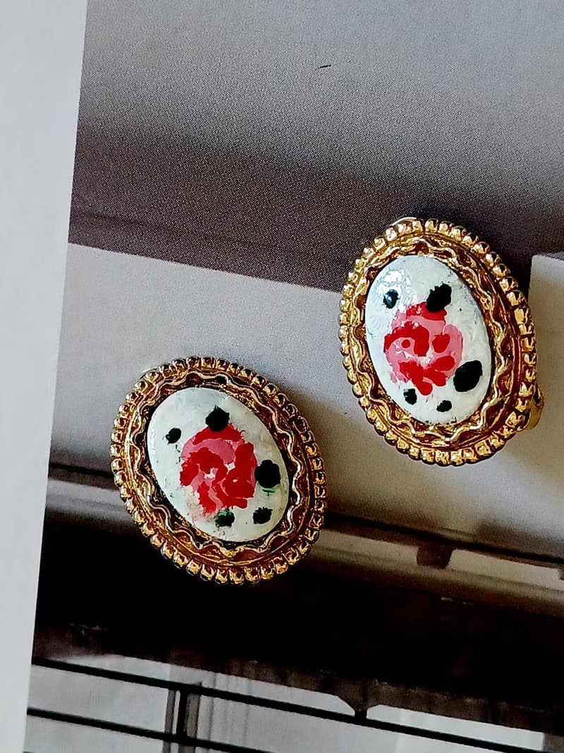 vintage jewelry  ART 雕花琺瑯玫瑰 夾式耳環