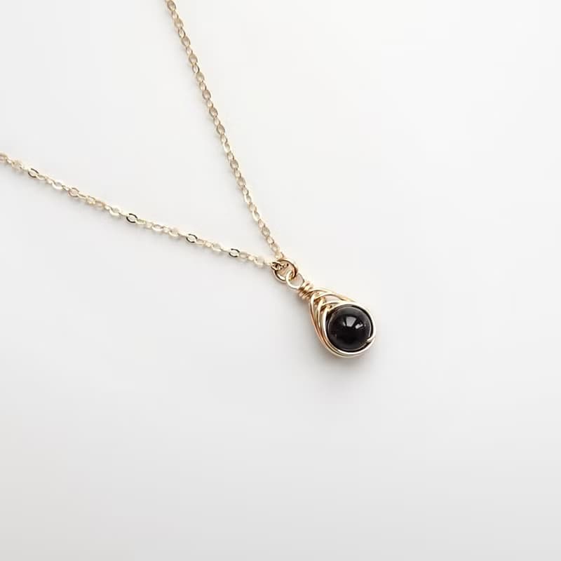 小號黑瑪瑙 Herringbone 編織墜 14Kgf 包金項鍊 地中海之眼