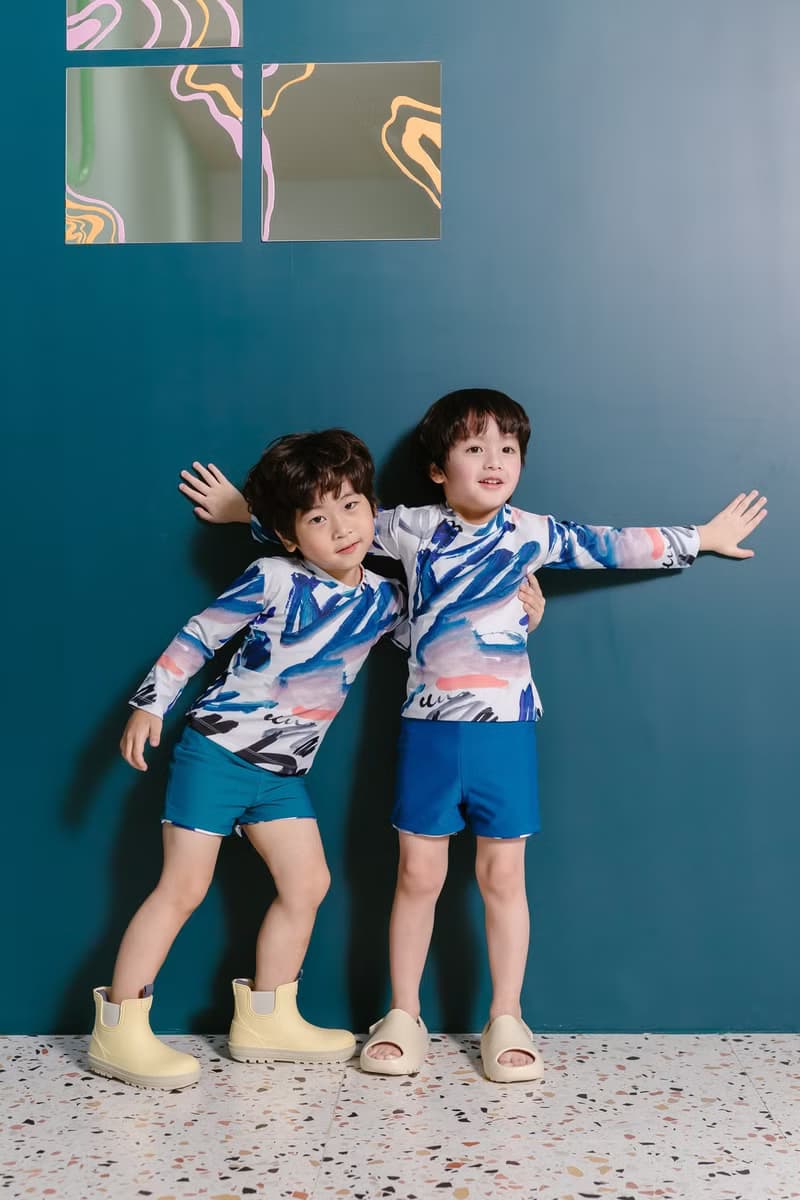 Children's long-sleeved sun protection swimsuit, Brush Painting pattern, with three-color pants that can be worn on both sides