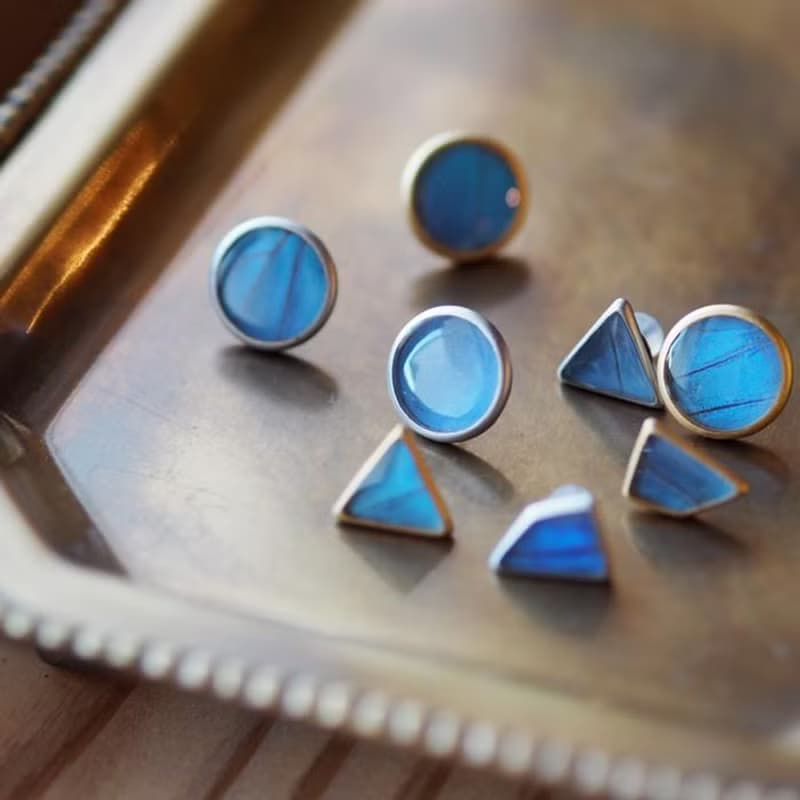 モルフォ蝶のはねさんかくしかくピアス 真鍮　K18GP　ペア