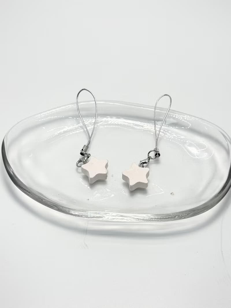 Star cat airpod case
