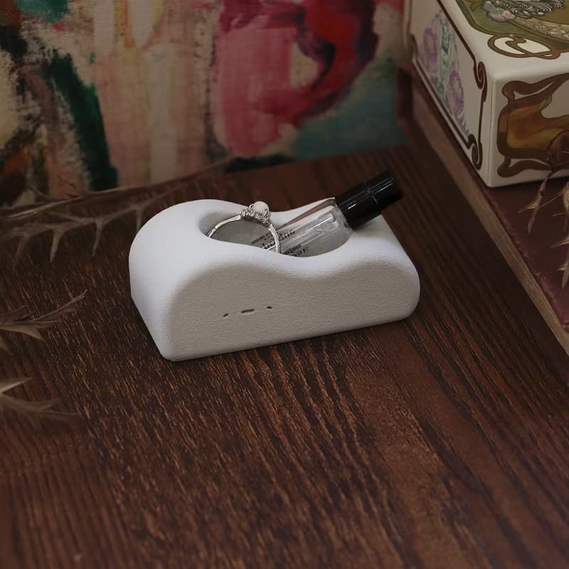 懵懵 金飯丸 I 雲形水泥器皿 含金元寶 辦公室小物 新裝上市