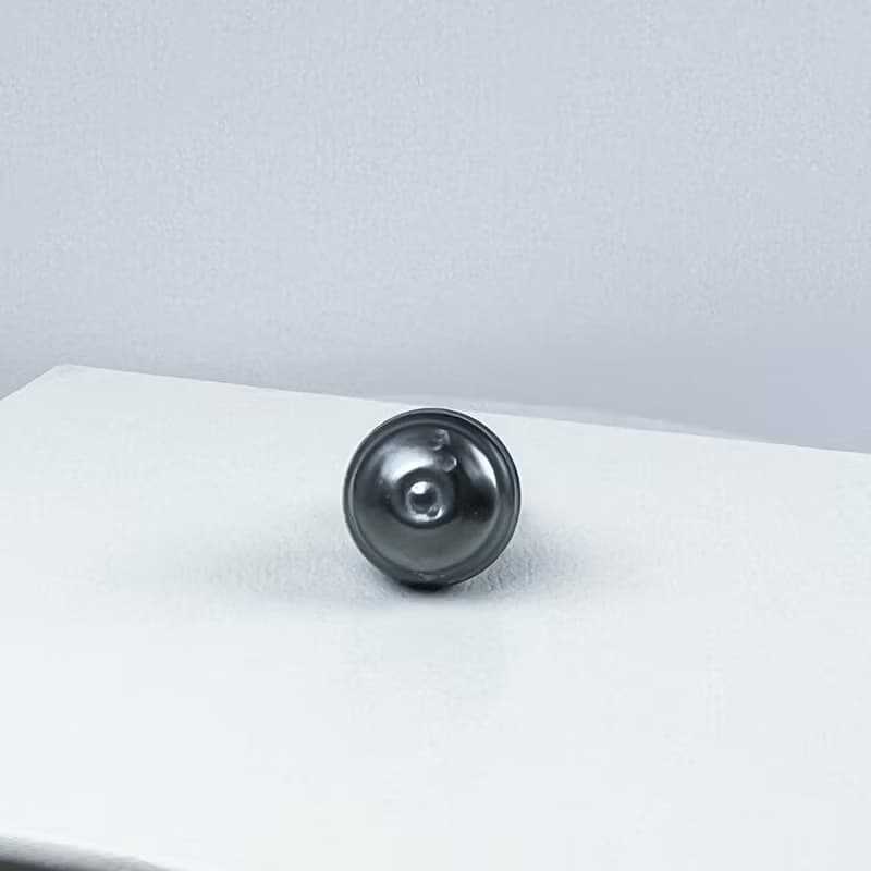 。天然墨水綠。罕見11mm 巴洛克大溪地珍珠。925純銀鋯石頸鏈。