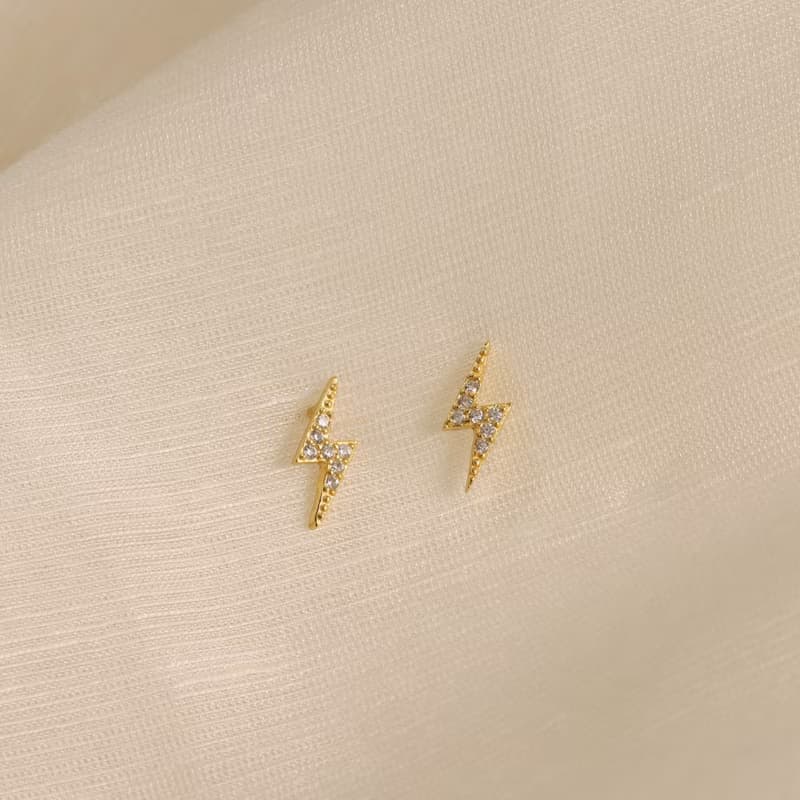 s925銀閃電小耳釘 可愛酷炫 時尚簡約耳飾 通勤耳環 禮物推薦