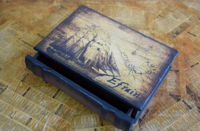 Gift for Him Wooden Jewelry box Personalized Watch storage Time Traveler