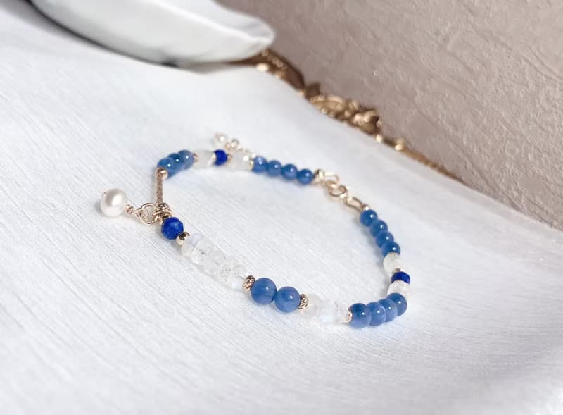 藍晶石、月光石、青金石 天然石手鍊