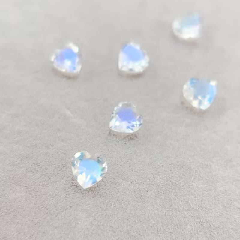 / 心弦 / 頂級AAA+藍光心形月光石925純銀戒指 月亮
