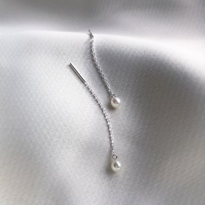 Pearls Threader Earrings