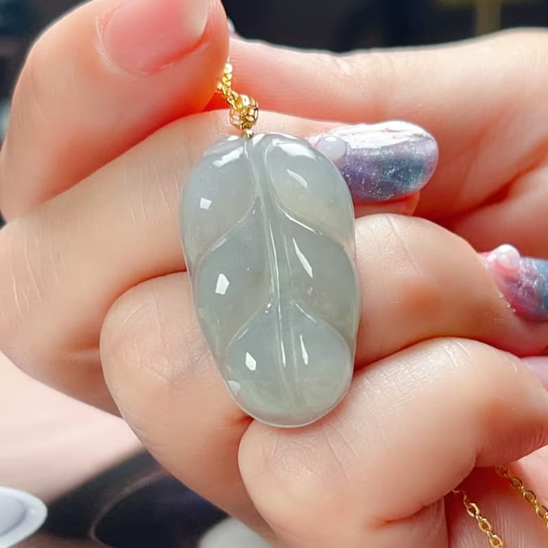 【一葉致富】冰種翡翠葉子吊墜 18K金 | 天然緬甸A貨翡翠 |送禮