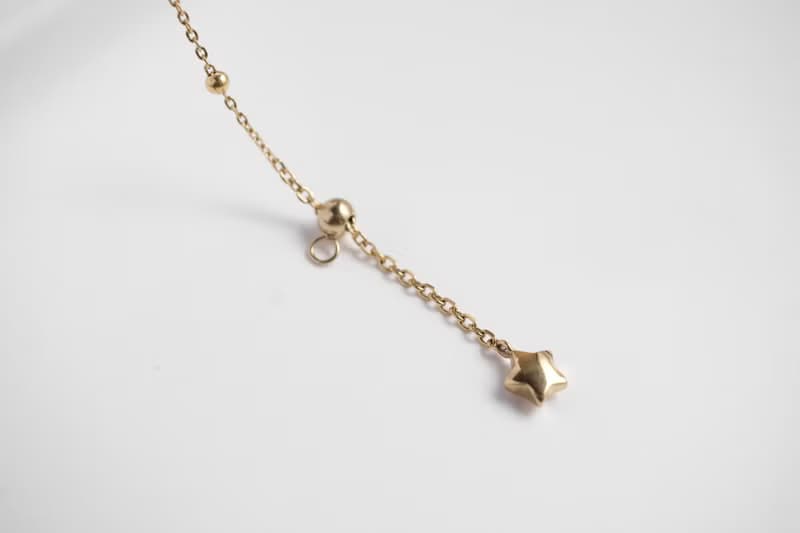 Lucky Star。星星手鍊