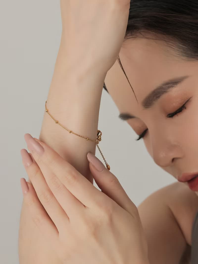 Lucky Star。星星手鍊