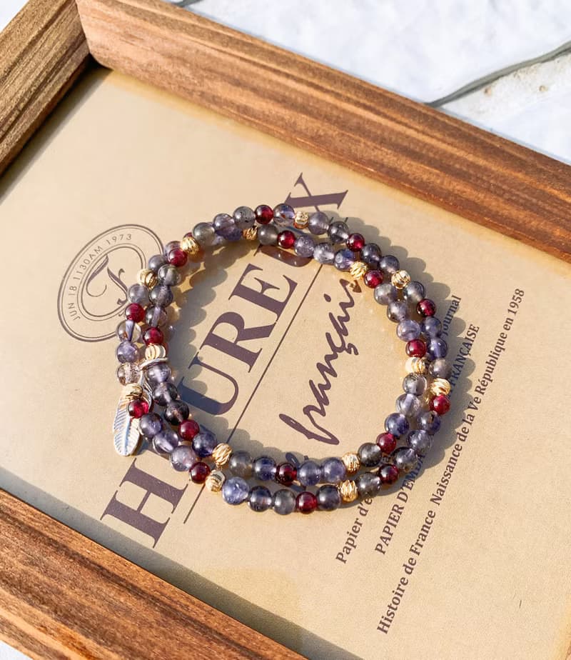 紫牙烏石榴石/血滴堇青石 手作設計款能量水晶手鍊