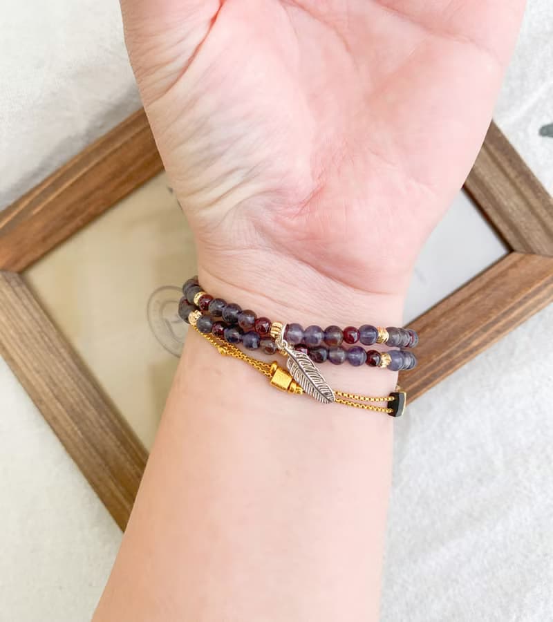 紫牙烏石榴石/血滴堇青石 手作設計款能量水晶手鍊