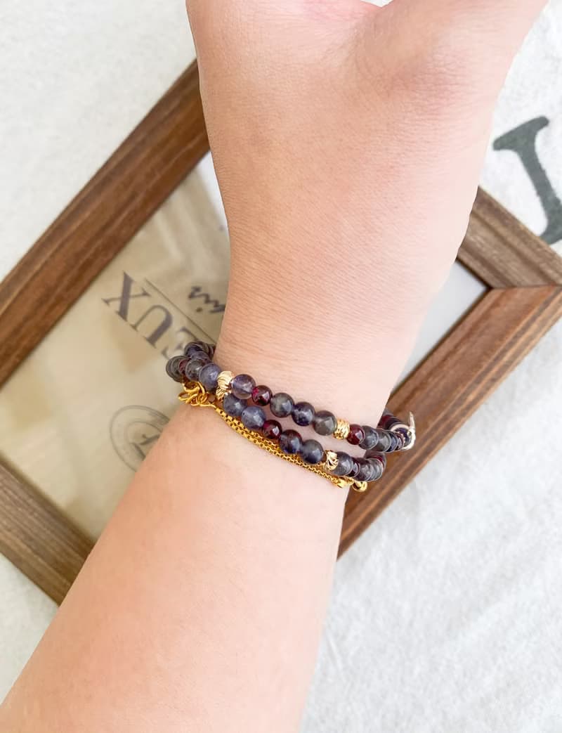 紫牙烏石榴石/血滴堇青石 手作設計款能量水晶手鍊