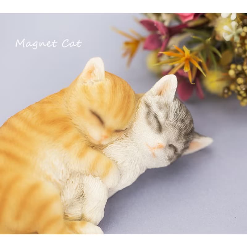 デバリエ 【正規品】猫の置物 サバトラ 茶トラ カップラーメン マグネット レジン製 ギフト かわいい 誕生日プレゼント  (おやすみy)cb018