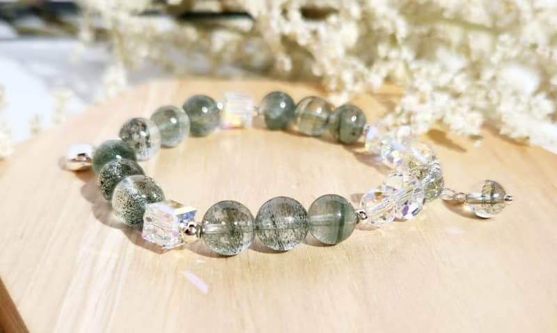 萌萌氣質 - 天然滿天星千層塔綠幽靈水晶手鍊