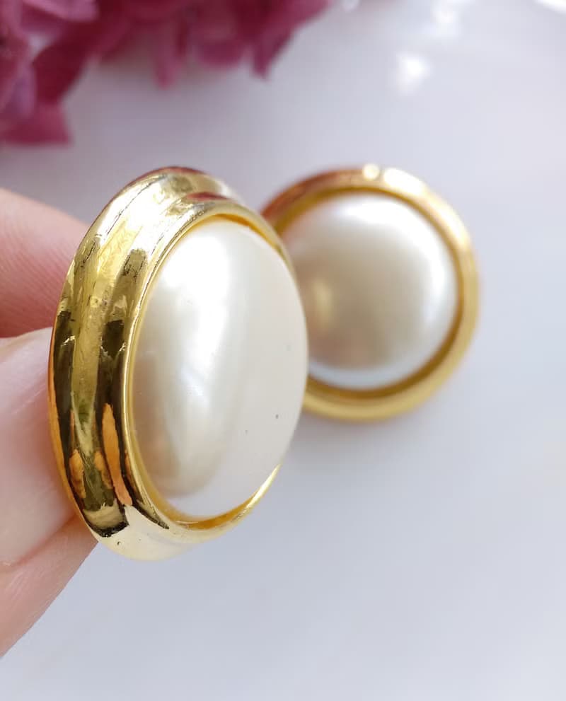 【西洋古董飾品 】Liz Claiborne 仿珠 簡約氣質 夾式耳環