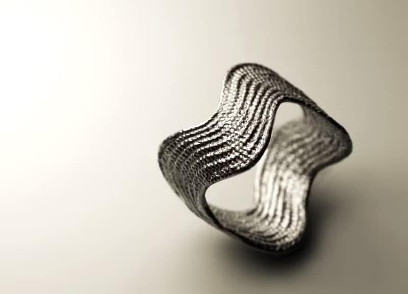 大曲線蕾絲銀戒指