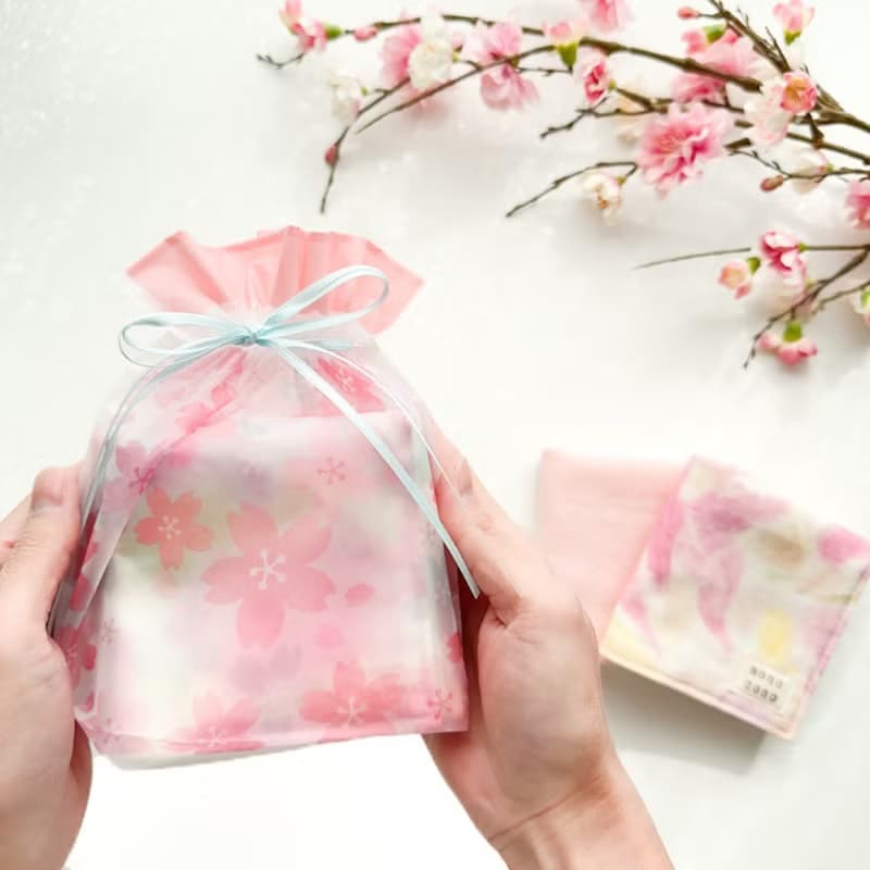 春限定 桜咲く春の贈りもの ガーゼハンカチ  オーガニックコットン使用