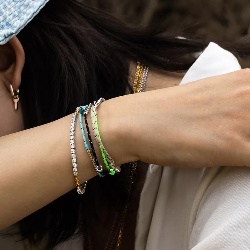 LA LIGNE SINGLE STRING BRACELET_Black Dot