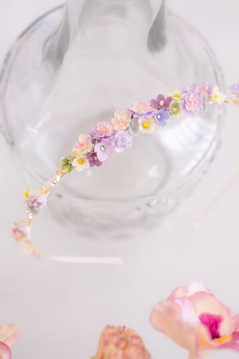 翠綠紫羅蘭園花束髮箍