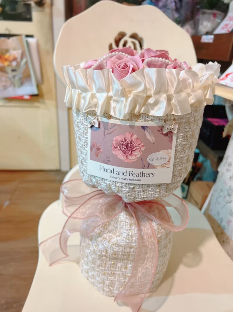 小香風永生花花束 高顏值玫瑰 圓形花束 情人節 告白求婚 生日禮