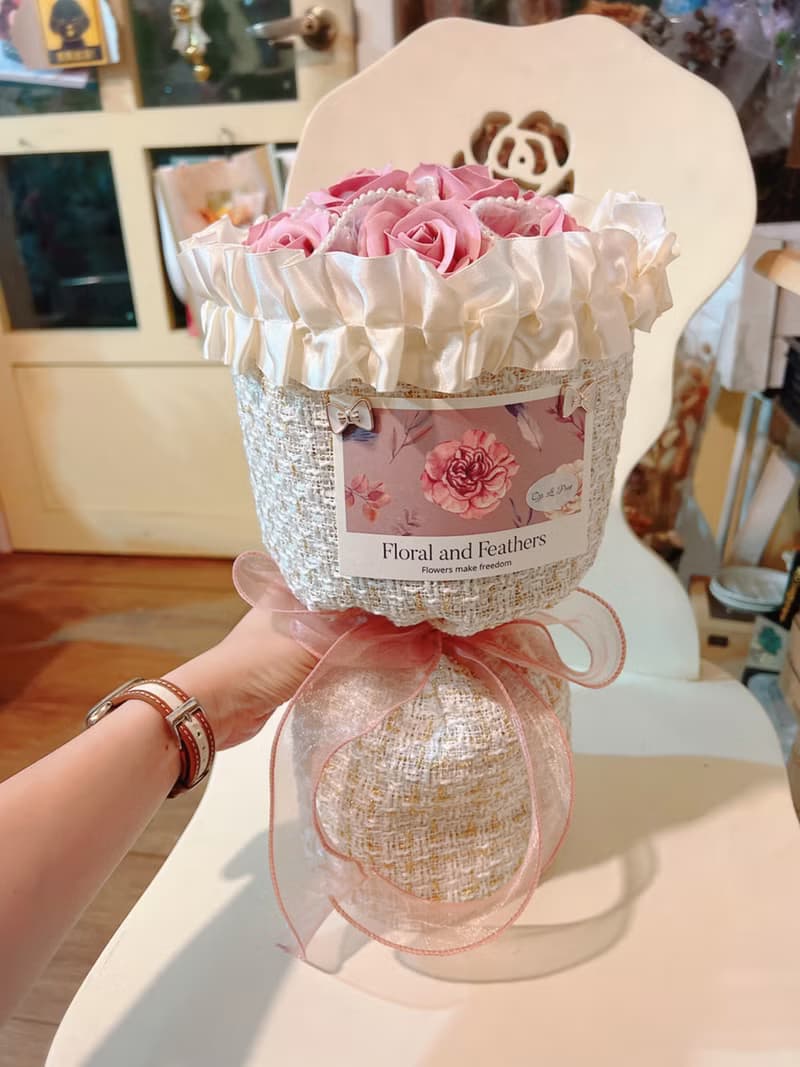 小香風永生花花束 高顏值玫瑰 圓形花束 情人節 告白求婚 生日禮