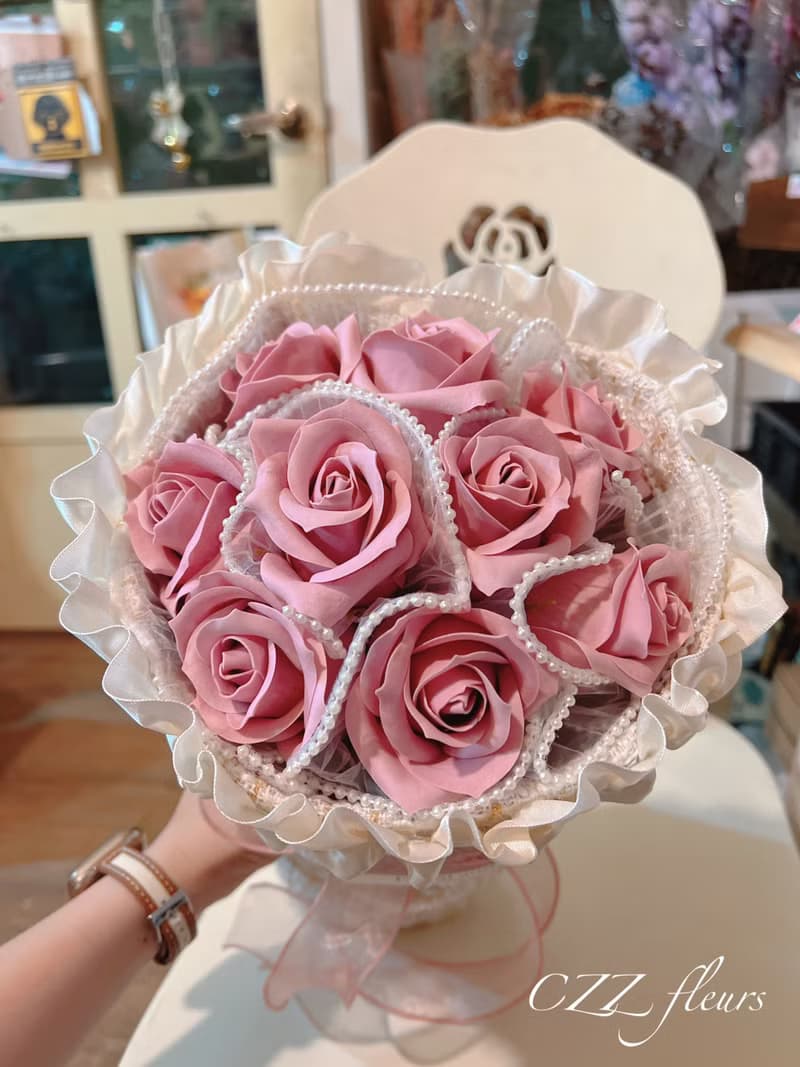 小香風永生花花束 高顏值玫瑰 圓形花束 情人節 告白求婚 生日禮