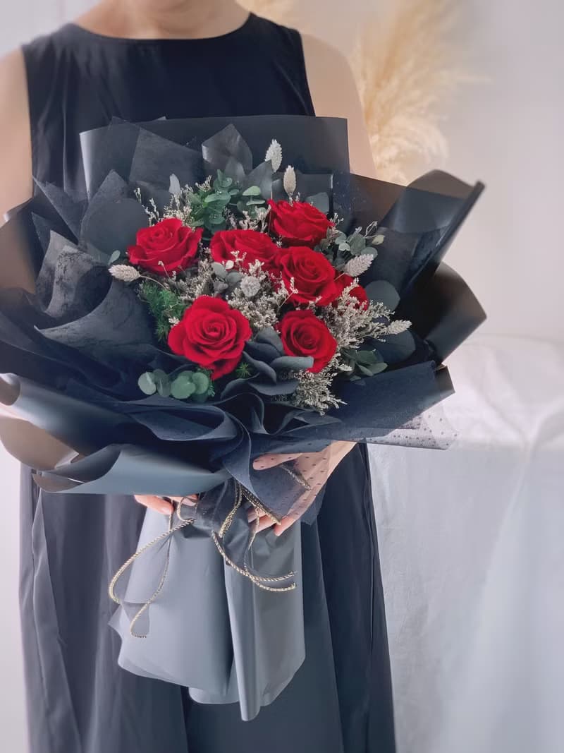 紅玫瑰永生花束 乾燥花永生花束 告白花束 生日禮物 情人節花束