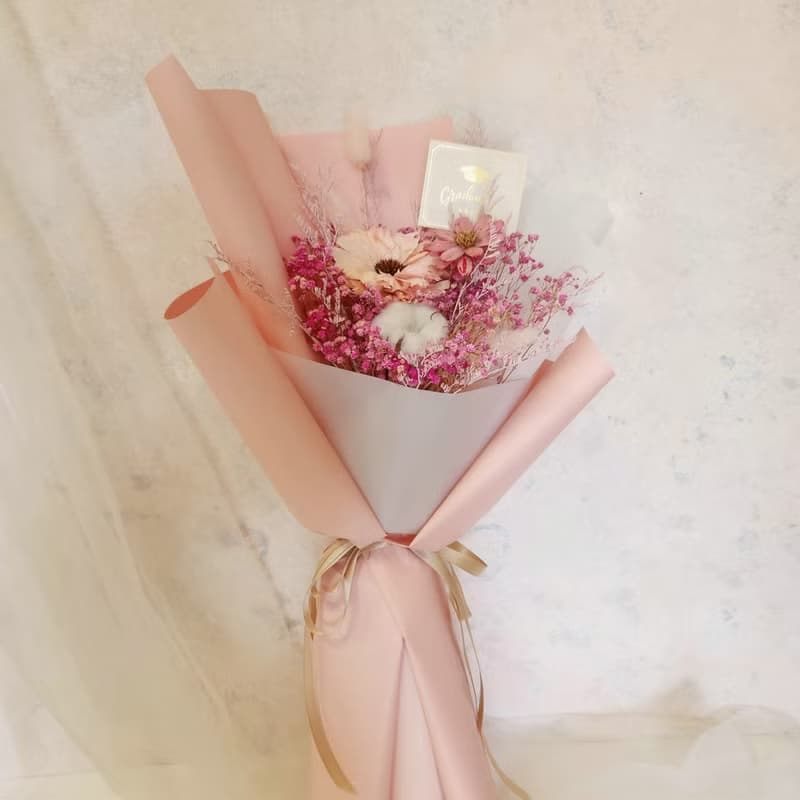 滿天星太陽花畢業花束 中長款 擴香太陽花 畢業花禮 乾燥花花束