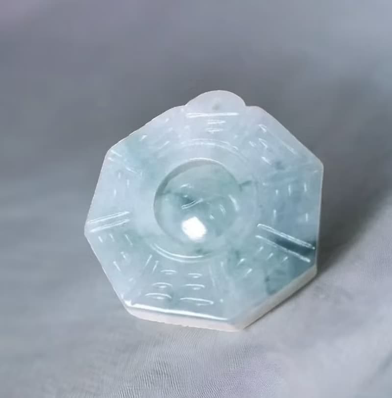 【擋煞‧避邪】飄花翡翠八卦項鍊 | 天然緬甸玉A貨翡翠 | 送禮
