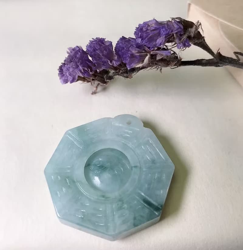 【擋煞‧避邪】飄花翡翠八卦項鍊 | 天然緬甸玉A貨翡翠 | 送禮