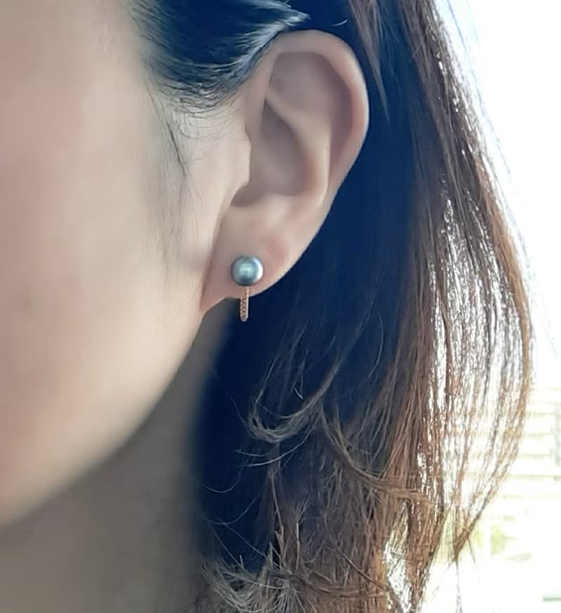 K18 デザインピアス グレー あこや真珠 パールピアス あこやパール 日本の真珠 pearl earrings 珍珠耳環 珍珠耳环 진주귀걸이