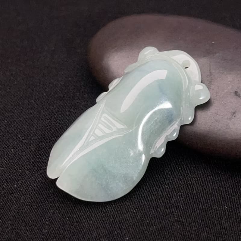 冰糯綠翡翠蟬吊飾 | 天然緬甸玉翡翠A貨