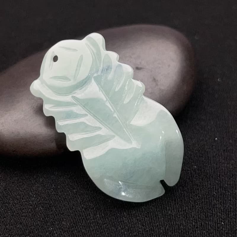 冰糯綠翡翠蟬吊飾 | 天然緬甸玉翡翠A貨