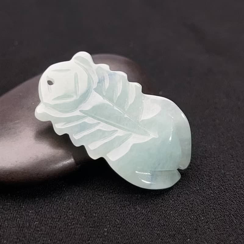 冰糯綠翡翠蟬吊飾 | 天然緬甸玉翡翠A貨