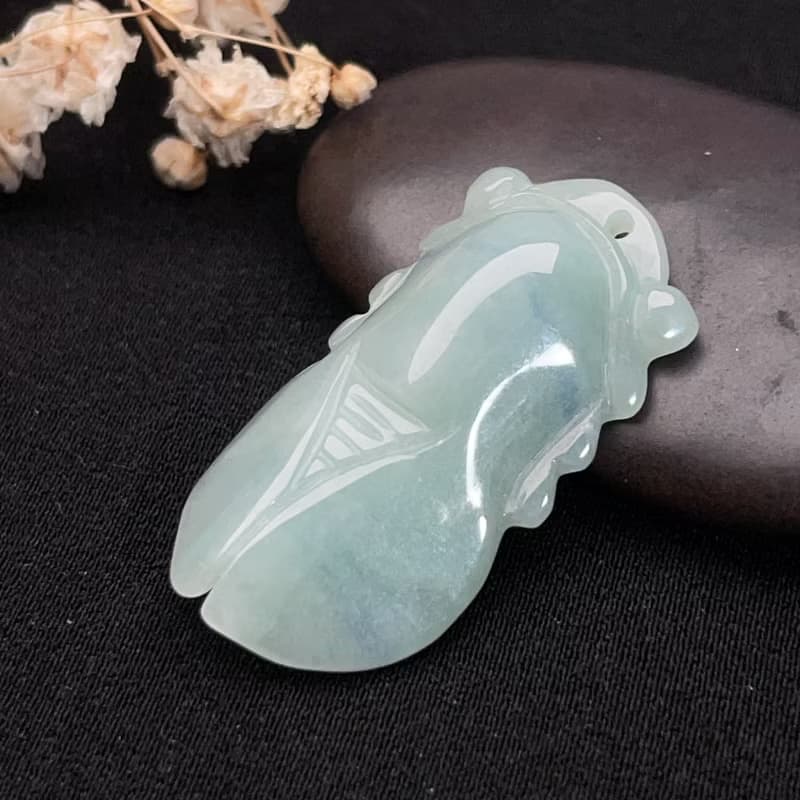 冰糯綠翡翠蟬吊飾 | 天然緬甸玉翡翠A貨