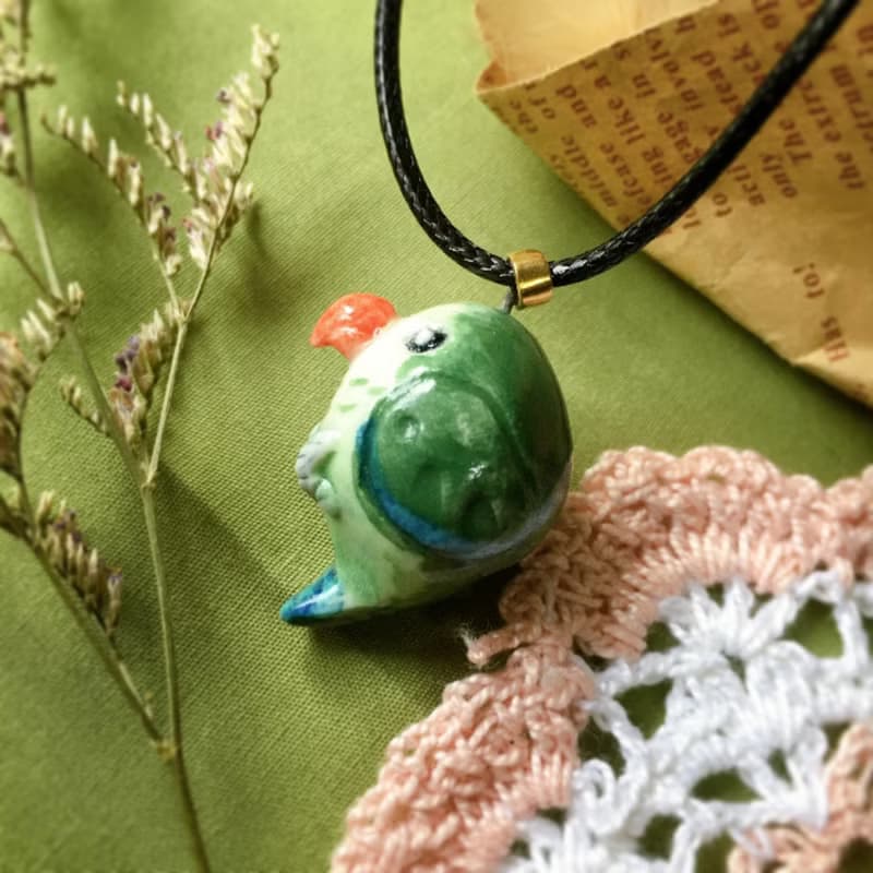 【手作陶藝】香水精油項鍊-綠和尚鸚鵡 手作陶藝 擴香香氛禮盒 聖
