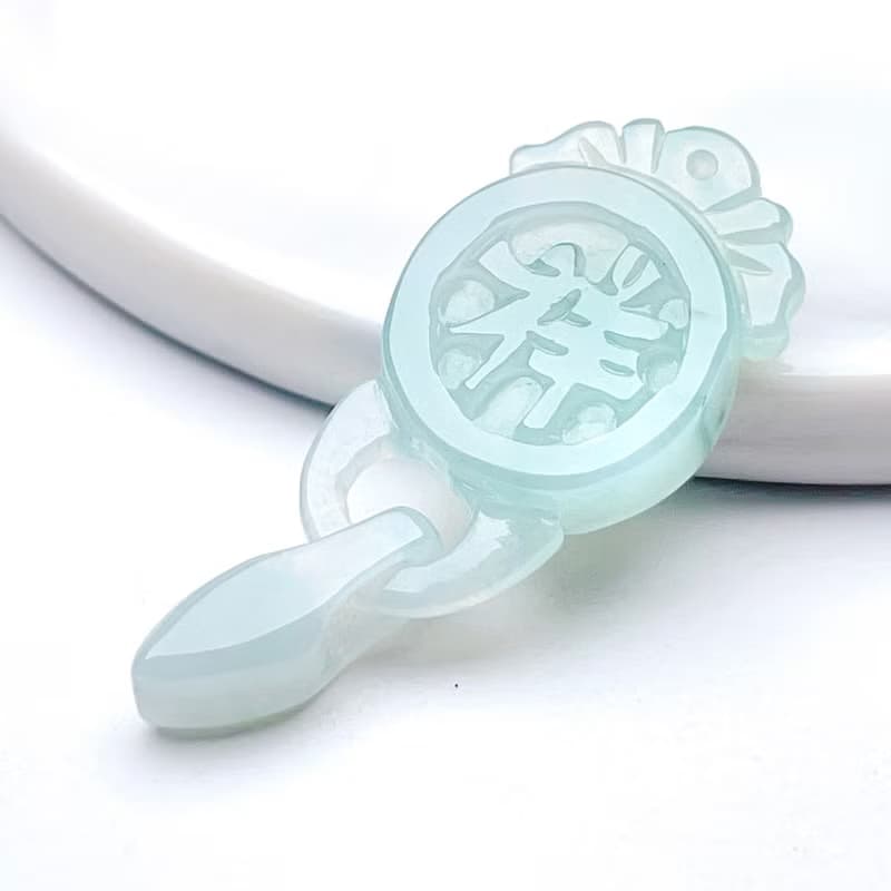 【吉祥如意】冰綠翡翠吉祥吊飾 | 天然緬甸玉翡翠A貨 | 送禮