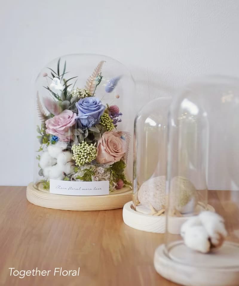 LED燈永生玫瑰大型玻璃罩盅