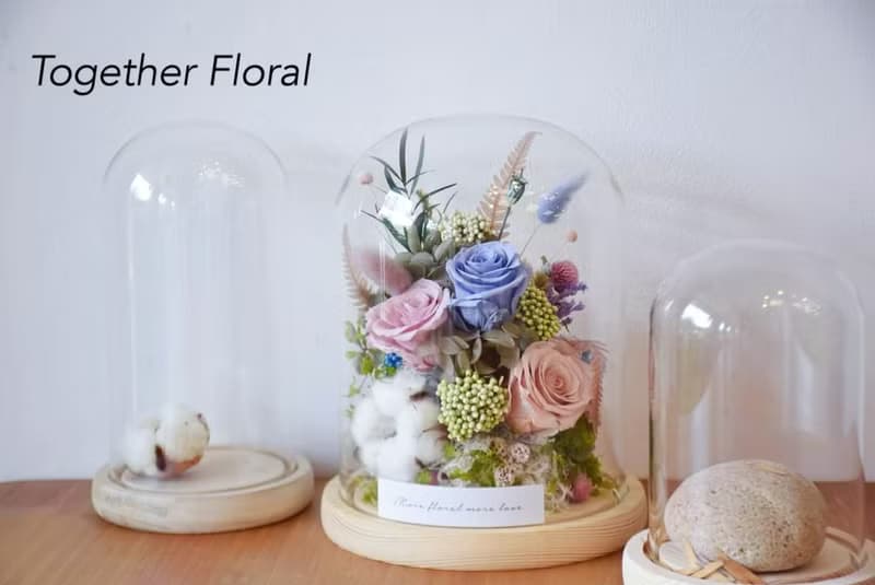 LED燈永生玫瑰大型玻璃罩盅