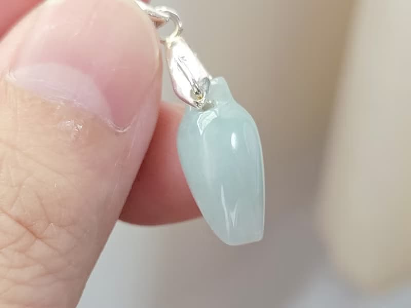 【親翠】天然翡翠 冰藍綠清爽玉蘭花苞925純銀鎖骨鏈